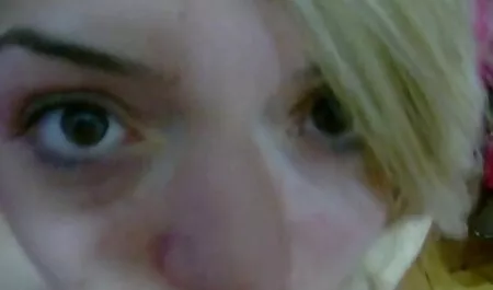 Fute poze sexy cu fete o pizda blonda