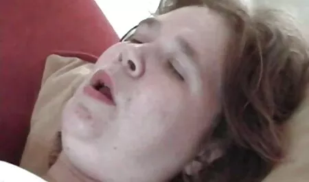 Frumoase lesbiene se joace cu inna poze sexi mult vibrator