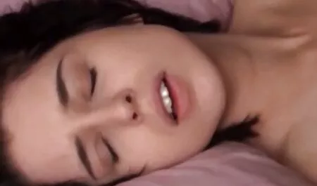 In poze cu femei sexi baie se fute cu o tanara Rusoaica in toate gaurile