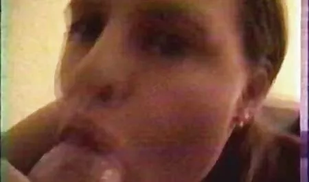 Lesbiene poze sexi femei frumuseti abia poke găuri și lovi cu piciorul prietenele solduri.
