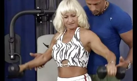 Sexy si slabanoage frumusete slim rusă greu poze sexy in pat