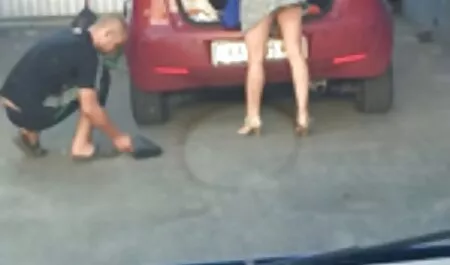 Mult pule într-un oribil imagini fete sexi flux de un rus Curvă