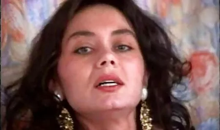 O fata draguta se fute in fete sexi imagini pat