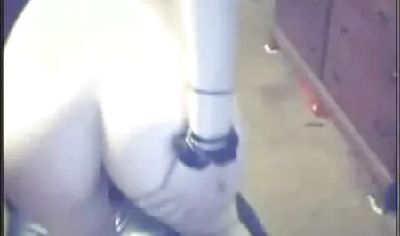Bud, o fată poze sexy cu fete era o păsărică.