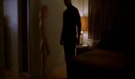 Sashulu se preda la poze cu fete frumoase si sexi un vibrator