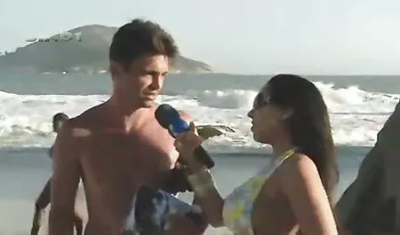 Blonda cu Tate Mari fete sexi foto