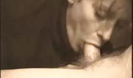 Rus bruneta dracului pasarica ei și încet împingându-și fundul femei sexi poze în jos.