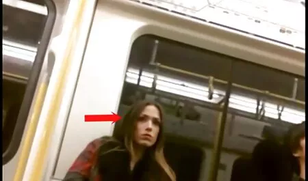 Frumusețea nu fete sexi imagini a așteptat autobuzul și a plecat