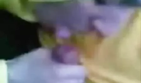 Anal plăceri fermecat Fata alexandra stan poze sexi ei iubita