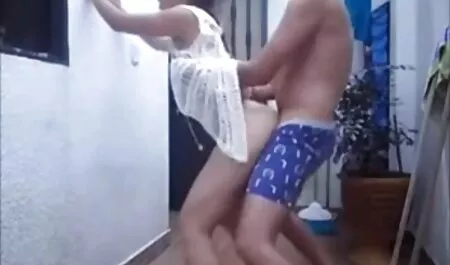 Două doamne curly lady poze cu femei sexy