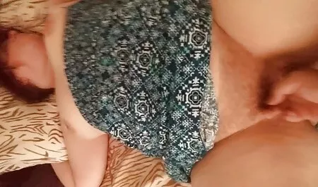 O slujbă de casă de 18 ani de la fete sexi imagini o curvă de 18 ani.