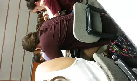 Clientul l-a imagini femei sexy făcut excitat și nenorocit.