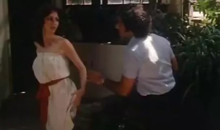 Soția a dat Baal adânc imagini femei sexi limba