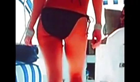 Hotty imagini femei sexi arată vagin în conversație pe Internet