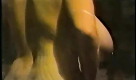 Alb radio sexi poze fute o femeie de culoare